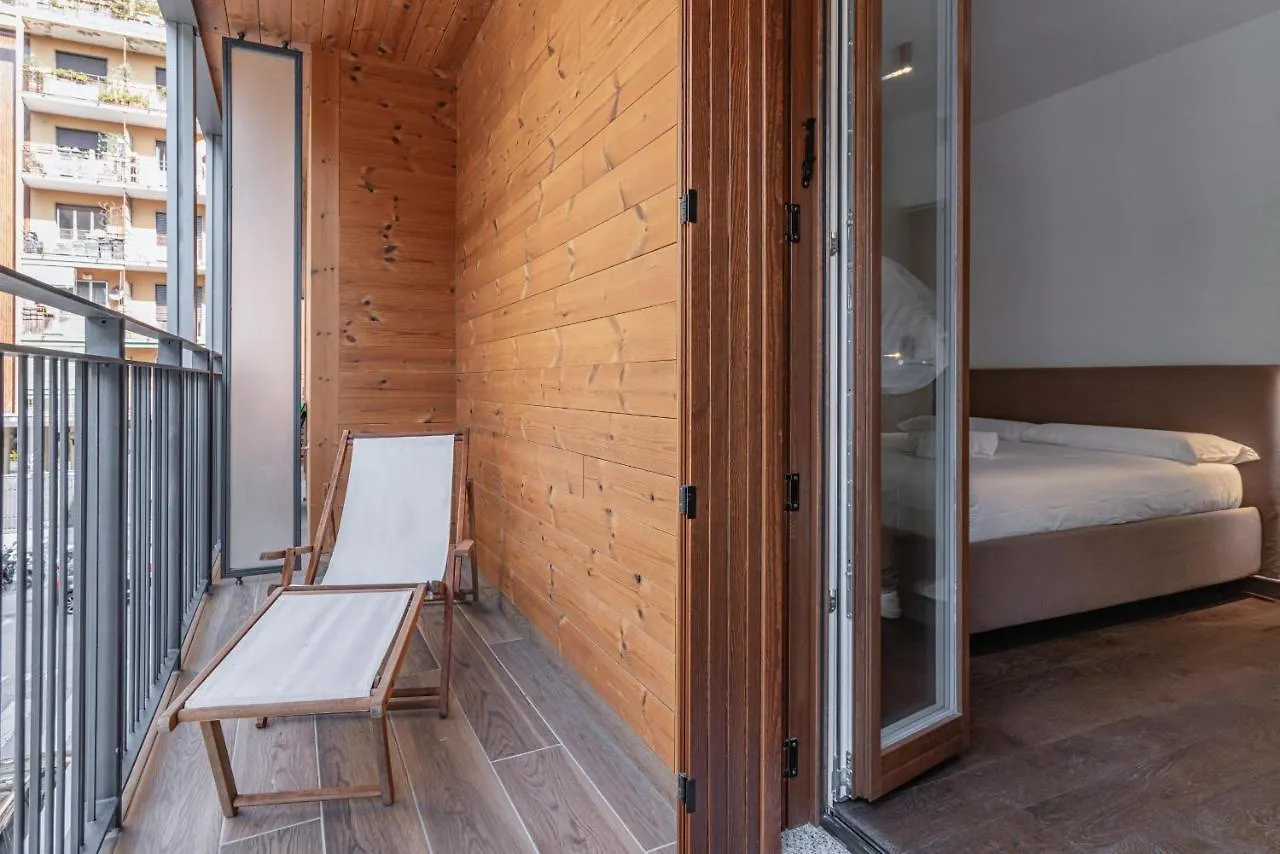 Luxury Apartment - Free Parking - Duomo-Navigli Milan Italy